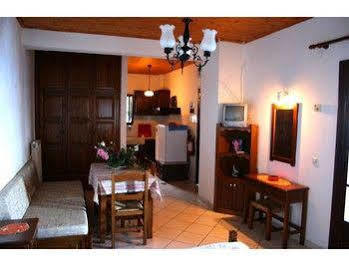 Panorama Studios & Apartments Agios Ioannis  Luaran gambar